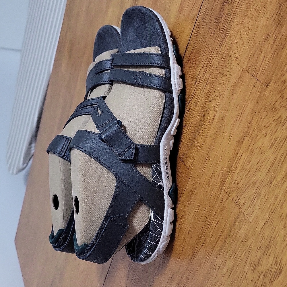 Merrell womens Sandspur Rose Convert Sandal Granite sz 9 (NWT)